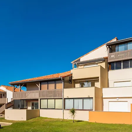 Evasion Atlantique, Acces Lejlighed